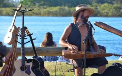 Get Involved with Buskers by the Creek at Currumbin